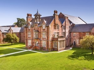 Leighton Park