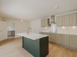 Kitchen/dining/family room