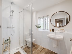 Bedroom one en-suite
