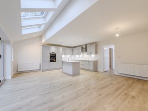 Kitchen/dining/family room