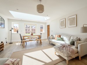 Dining/family room
