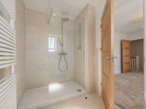 En-suite 2