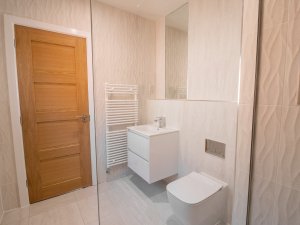 Ensuite one