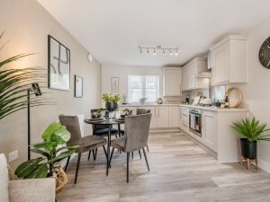 Kitchen/dining