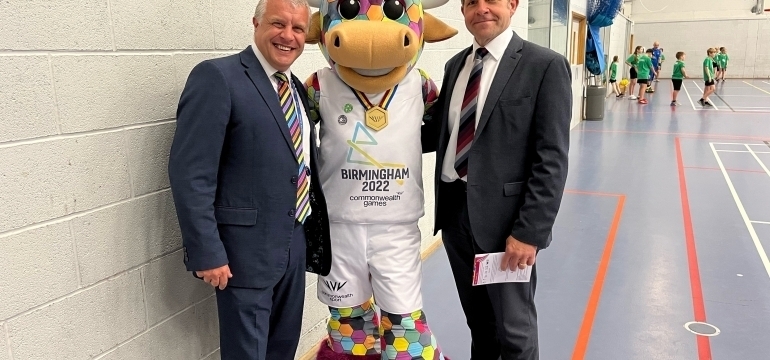 Mark Cooper, Perry & Richard Shackleton